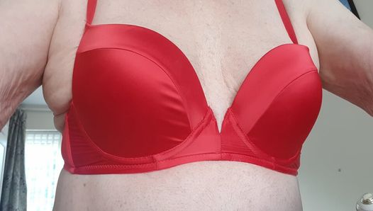 Dentro de mi bikini rojo