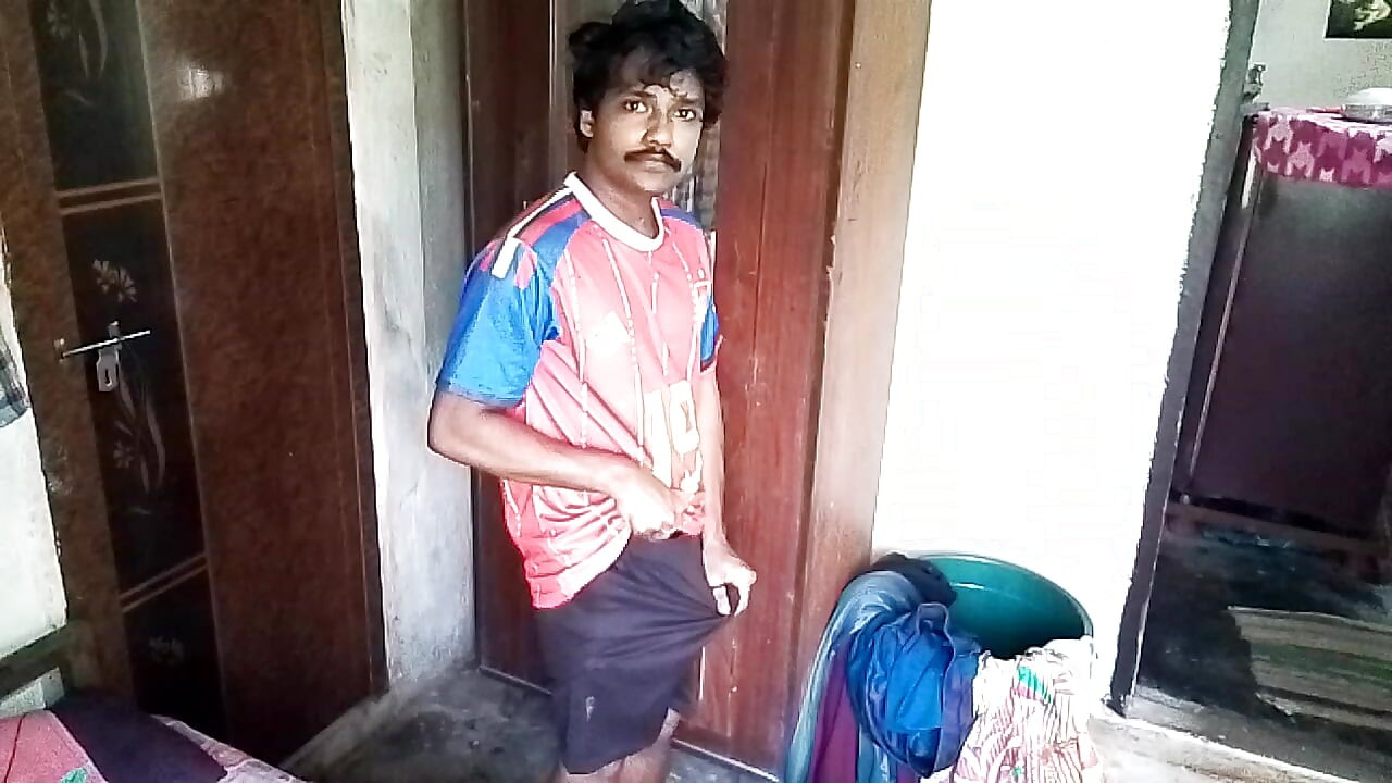 Camara Caught hot Indian guy solo sex