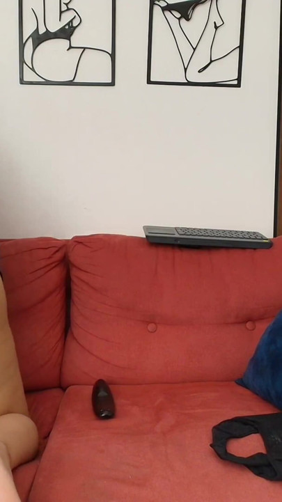 Playing with my friend's pussy at home | Clip 1
