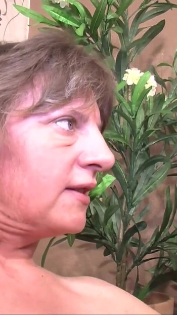 Emotional moment from "Reifer Dreier Sex mit nachbarin Siglinde"