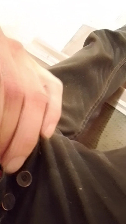 Want to be surprised by my neighbor masturbating