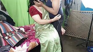Virgin Bhabhi with big boobs was fucked by her friend on the bed