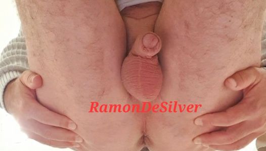 Master Ramon washes out his divine bottom hole