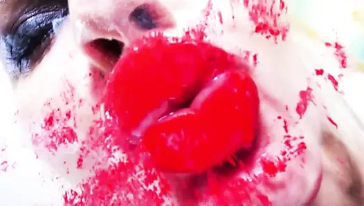 Mushy Kisses Mesmerize