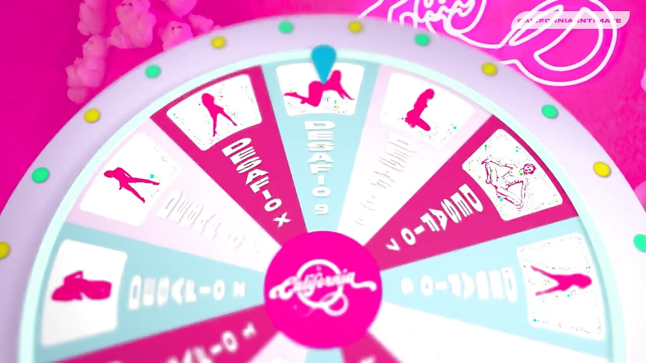 Intimate Premium - Roulette: Monique Magnani and Naty Varga