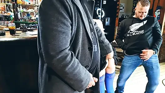 Arkadaşı beni sikerken izlemeyi seviyor