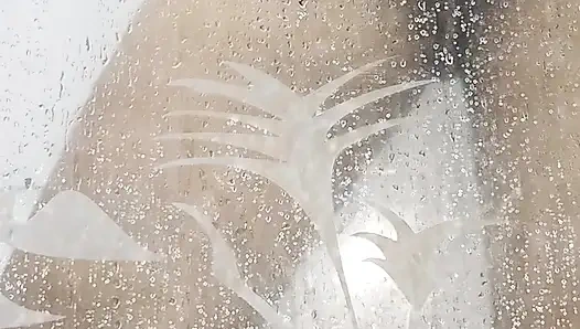 Und wenn sie mich dabei begleiten, gut zu duschen, fehlen deine hände