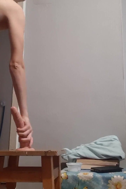 Hot Sex with Stepmother and Stepdaughter with Dildo and Cunnilingus