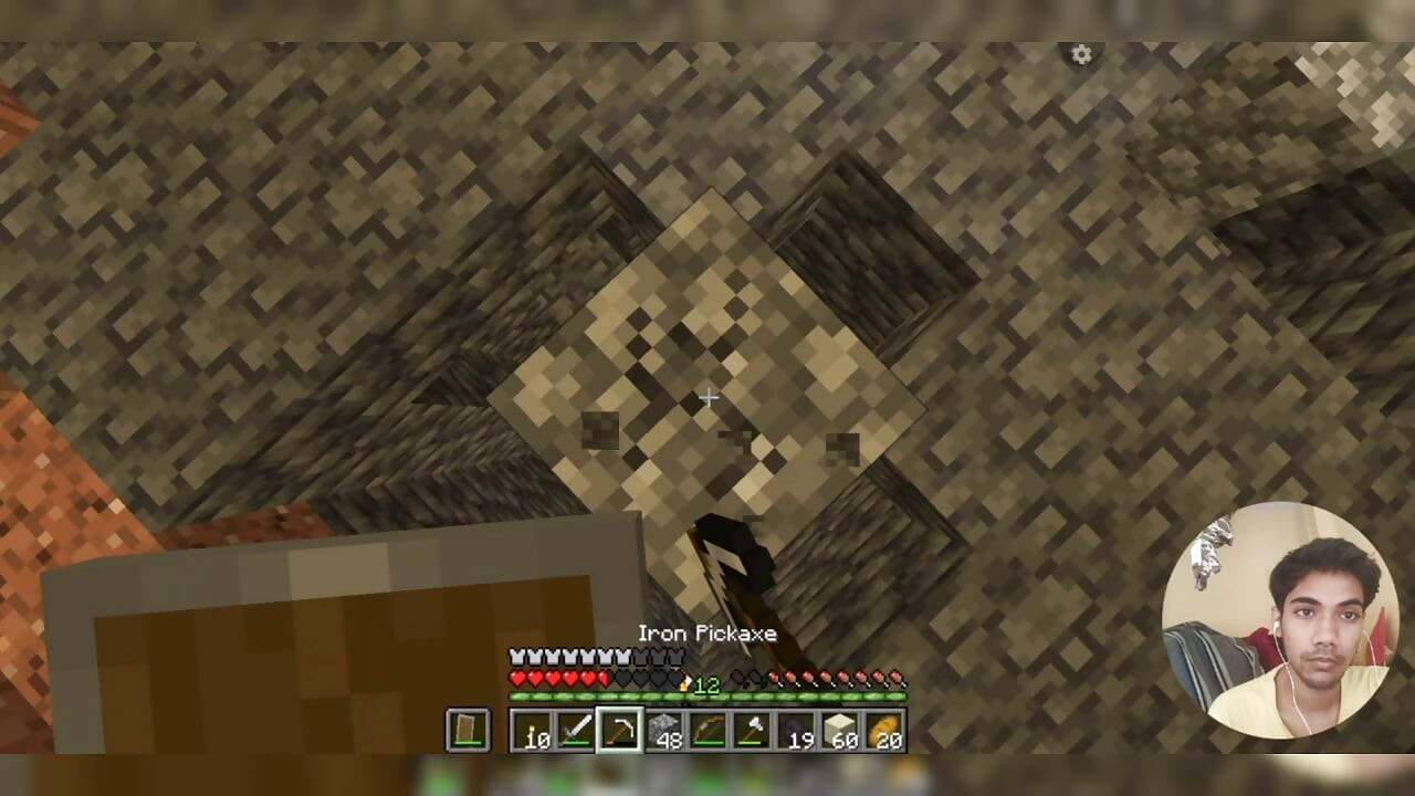 Sonunda Minecraft'ta elmas buldum, kolay mı bulunuyor?