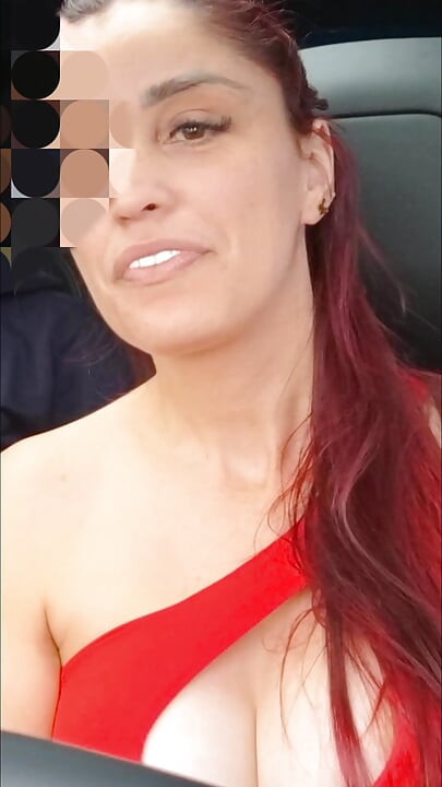 Female app driver caught passenger masturbating!