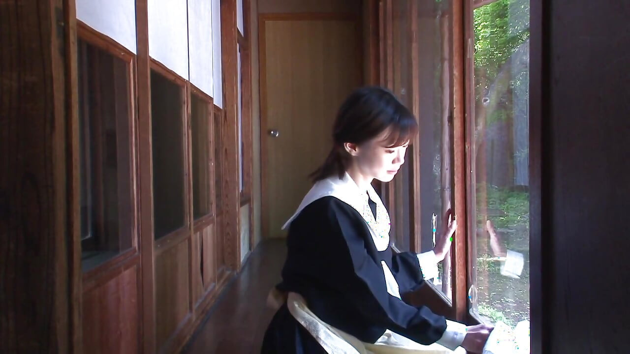 Innocent looking Asian babe learns how to suck a dick