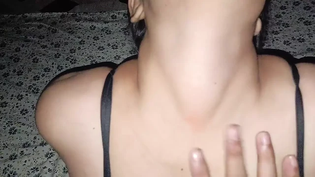 Padosan Bhabhi Chut Chudai Part 2