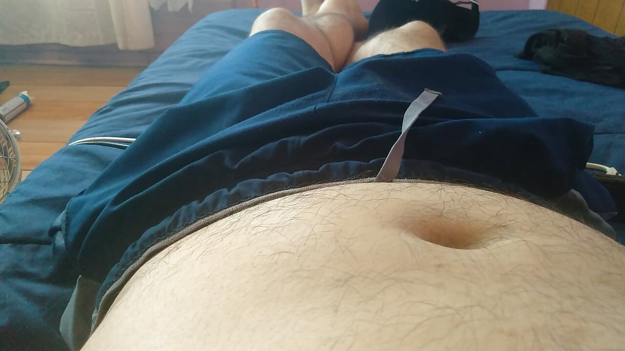 Amateur penis gets very hard when he wants sex