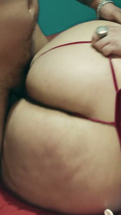 Stepson is seduced by big ass BBW Stepmother who was wearing sexy jeans and fucked hard. | Clip 1