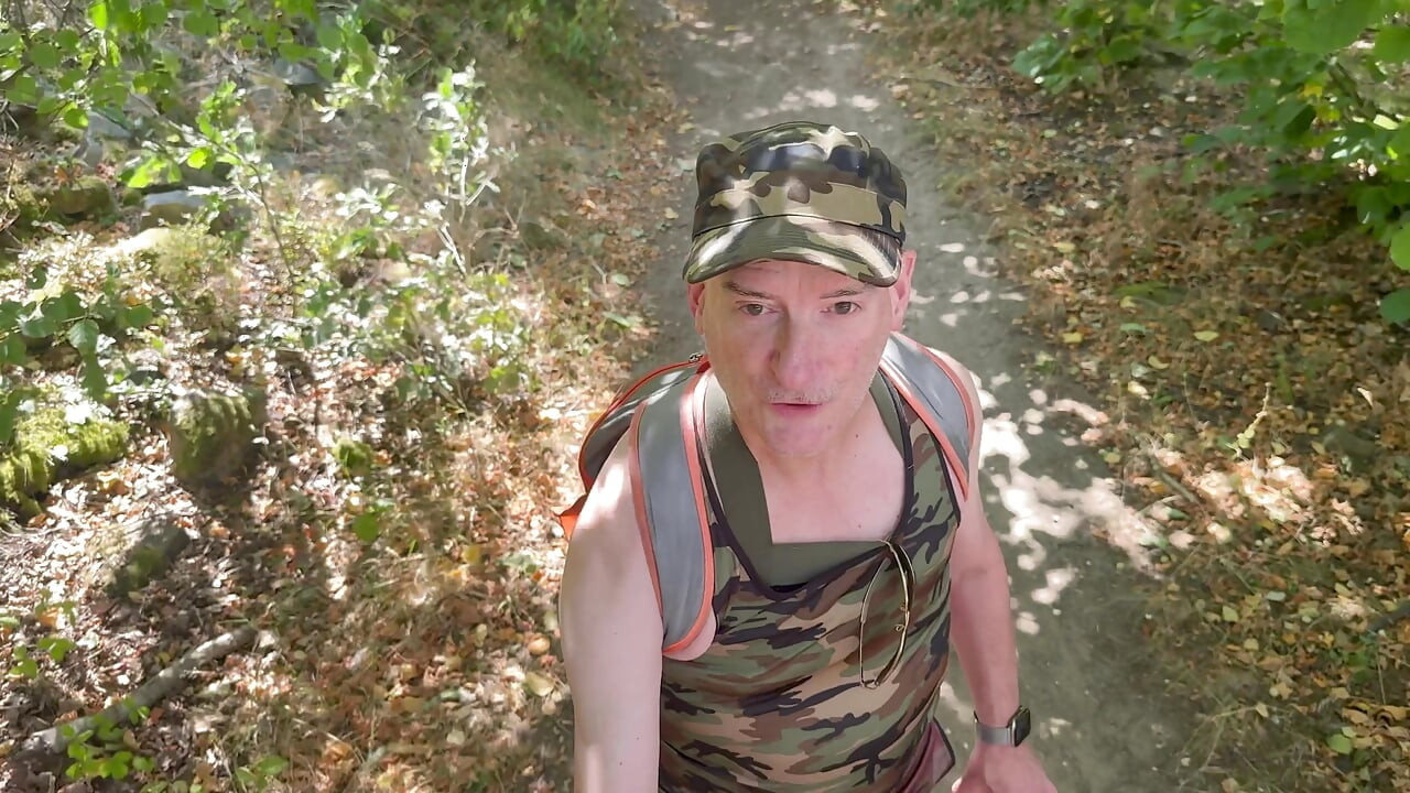 Camo postroj a zkoušení jocku venku