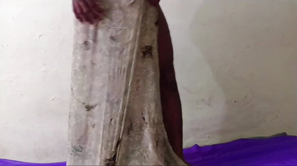 Stepmother fucked alone in the room