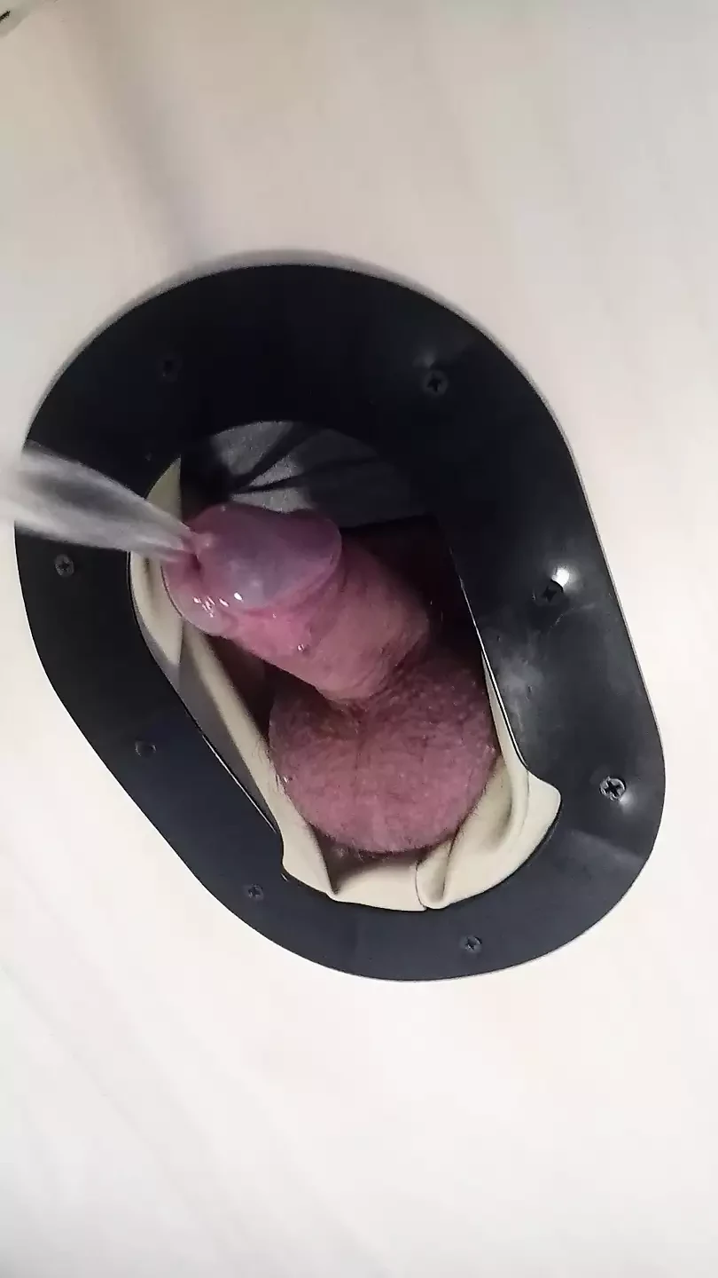 enjoy my glory hole