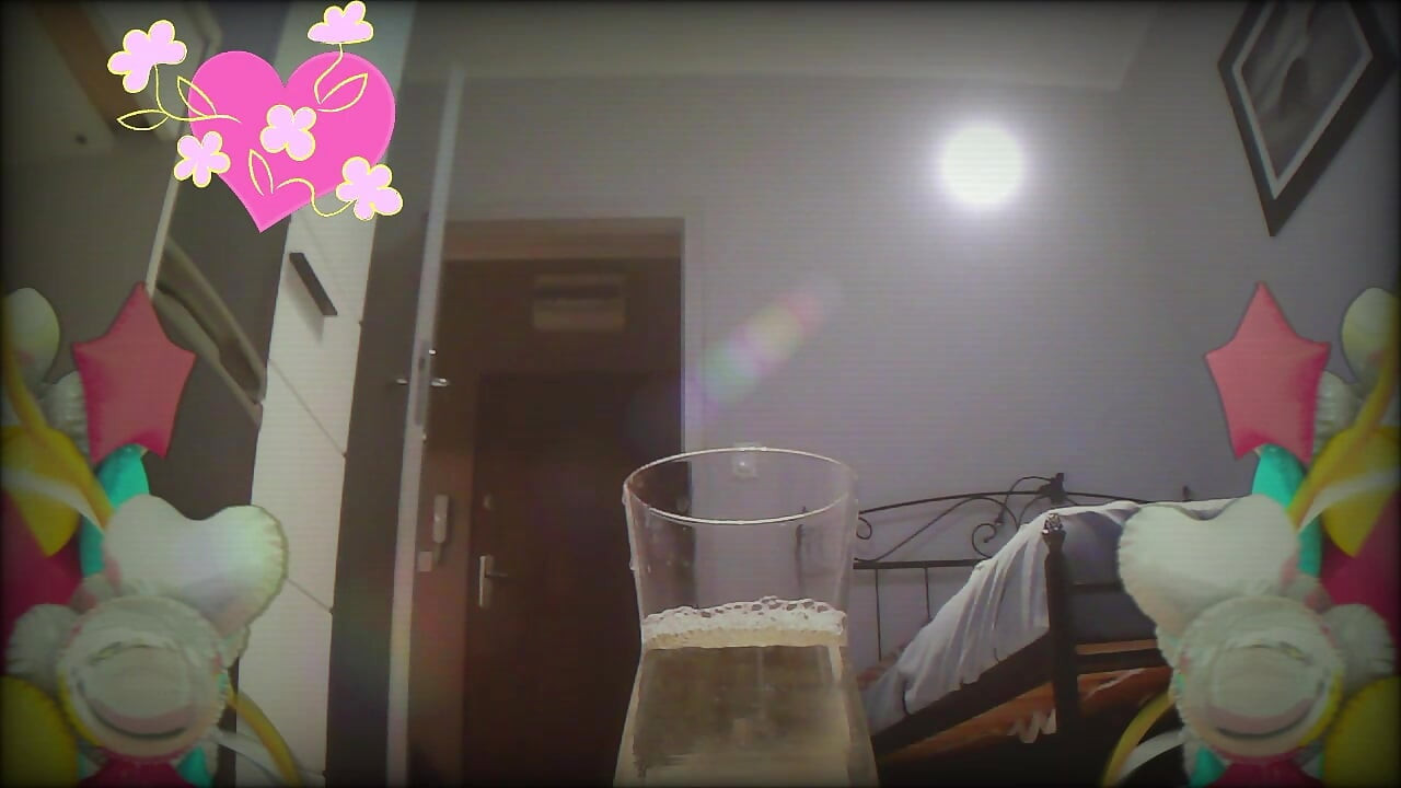 Marek drinking urine