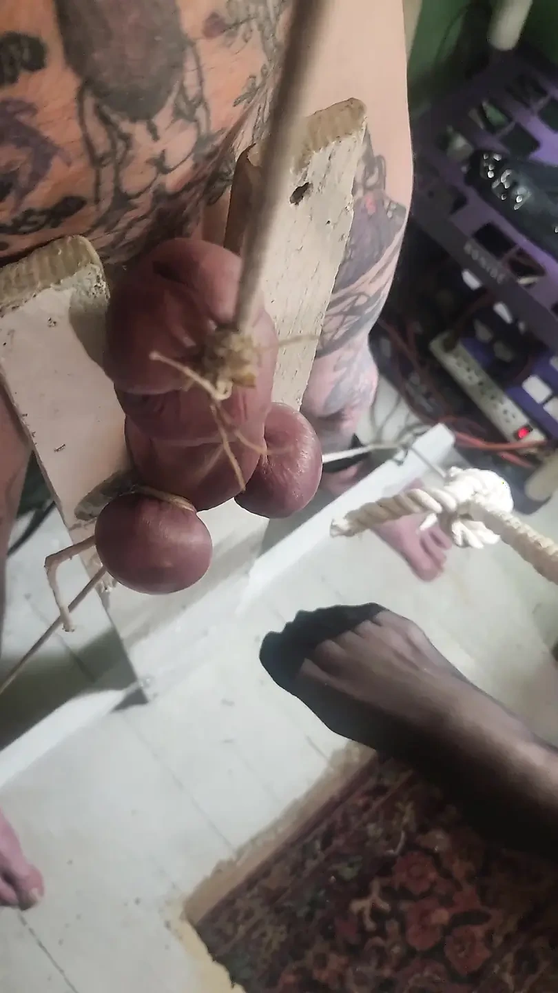 Goode Girl Unholy Crucifix Ballbusting Pt2