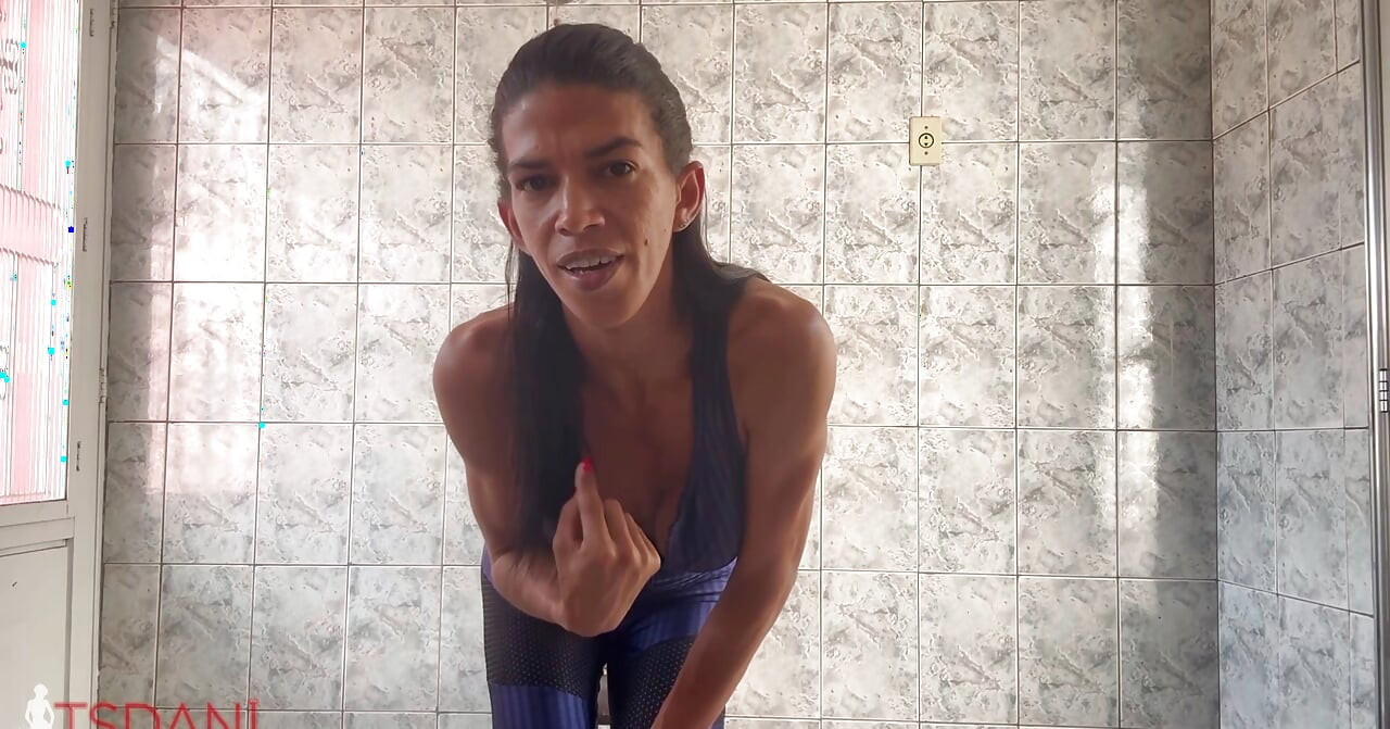 Setelah saya tiba dari Cademia saya hanya ingin cum.