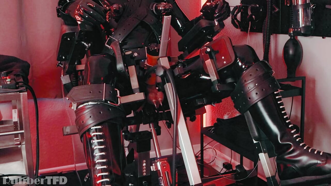 Rubber Drone Vs. Machines (pre-testing)