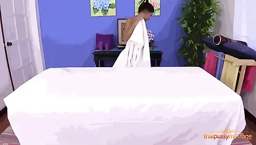 Asian Girl Gets Her Pussy Fed By A Hard Cock During POV Massage