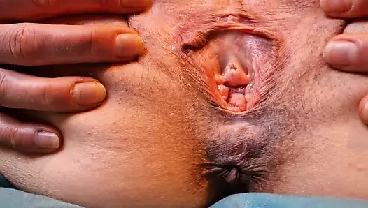 Nahaufnahme von meiner klaffenden muschi und meinem arsch