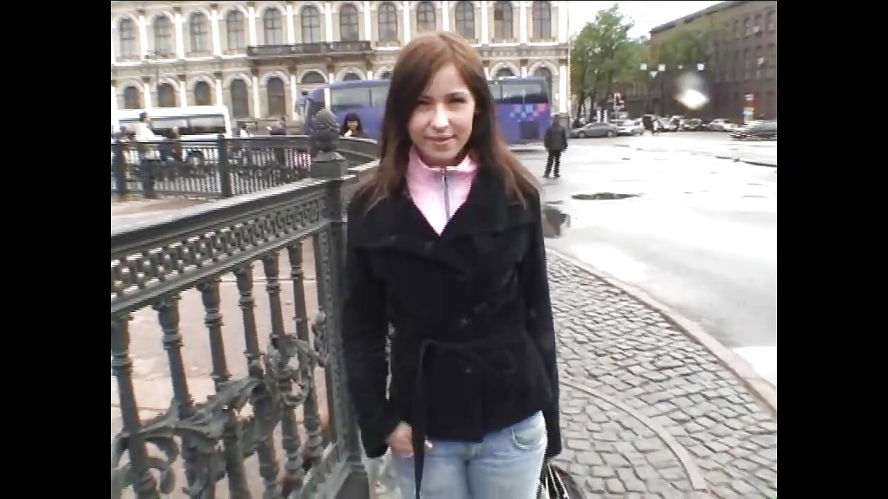 Chupando pau na siririca lambendo buceta