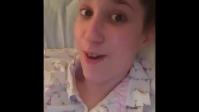 Amateur girl filming her farts