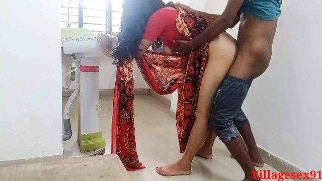 House clean time sex by kamwali bai