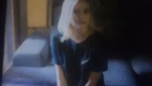 Elyse Willems'in boşalma anısına 3