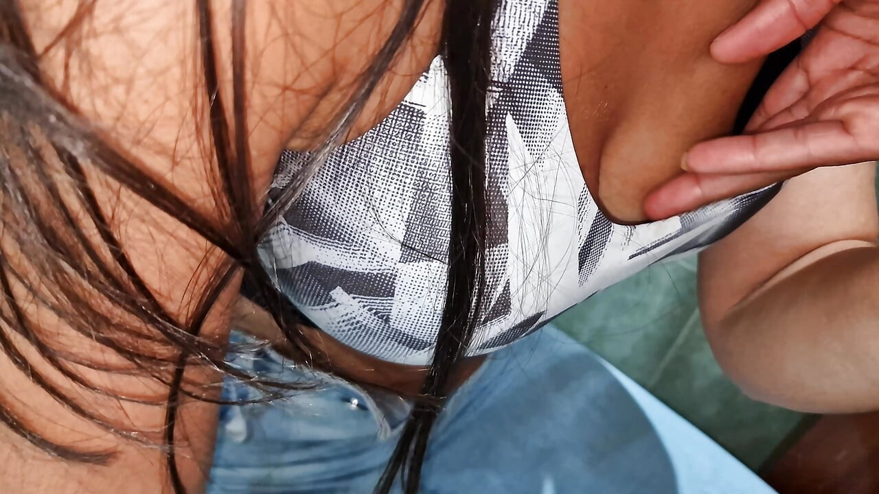 I pay to my wife's unknown Mexican friend maid to fuck while cleaning the bathroom