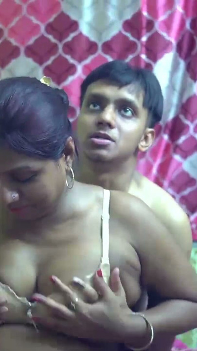 Gadis desa India ngentot sama anak tiri bosnya bagian 5 | Klip 2