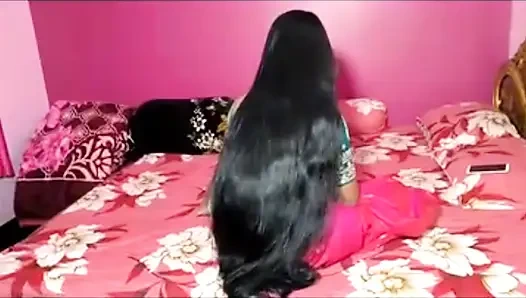 Today I am wearing a red saree. I want to fuck my pussy