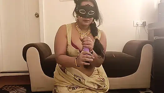 Spandana Sweety kiracıyla sikiliyor