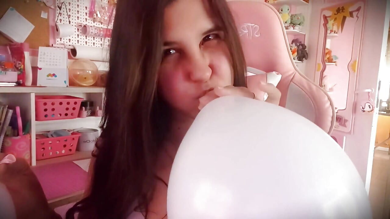 Soprando balão de bochechas inchadas - Bunny Looner