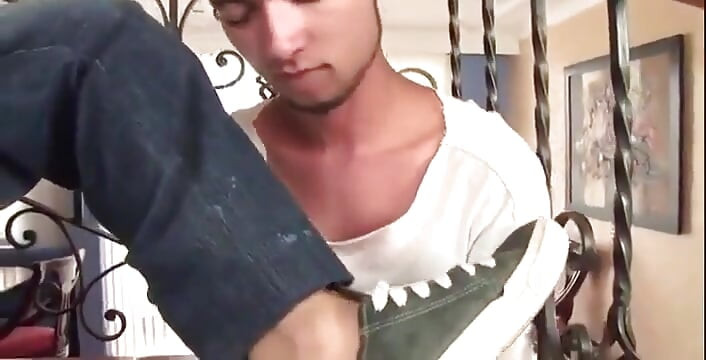 Piel Ardiente with the Kinky Latino Boys Diego Gale and Damian Byron