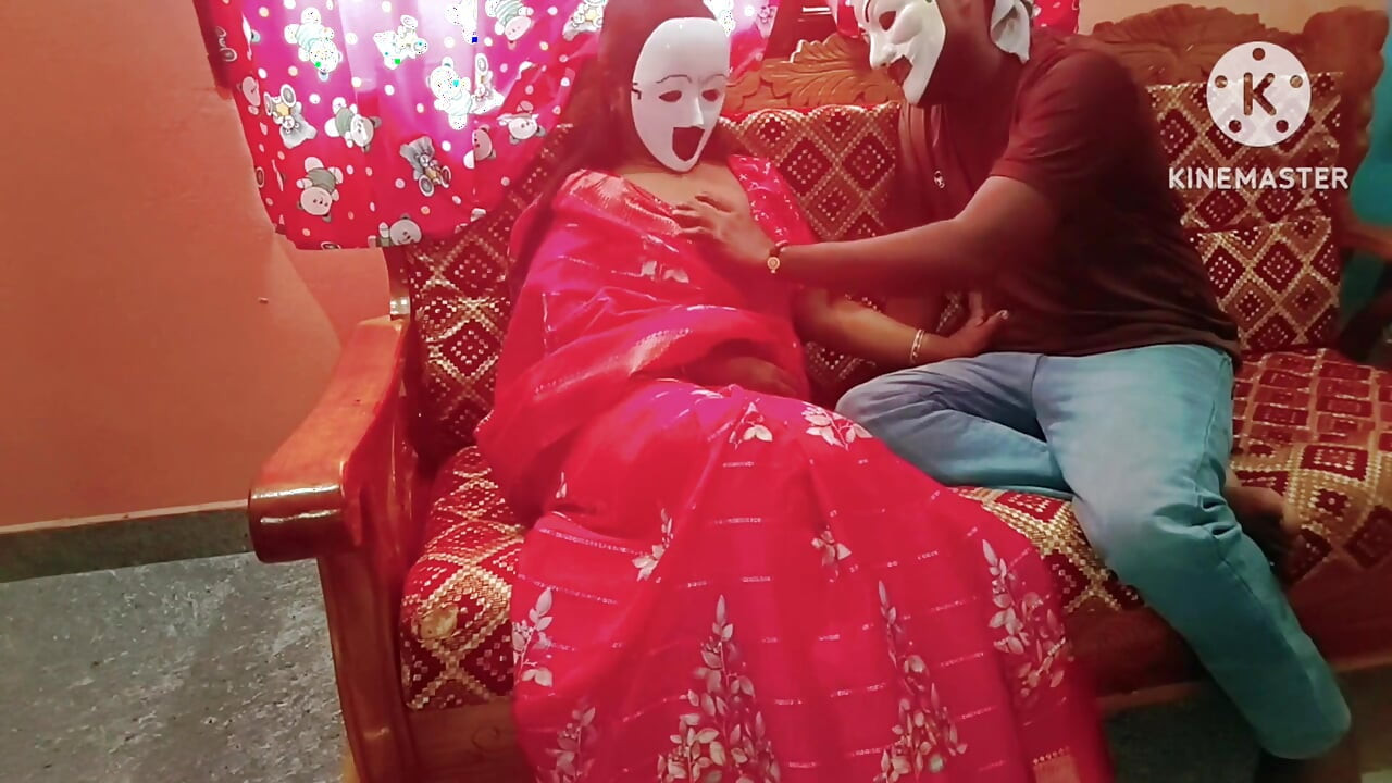 Señora cachonda dueña de la casa y nuevo inquilino