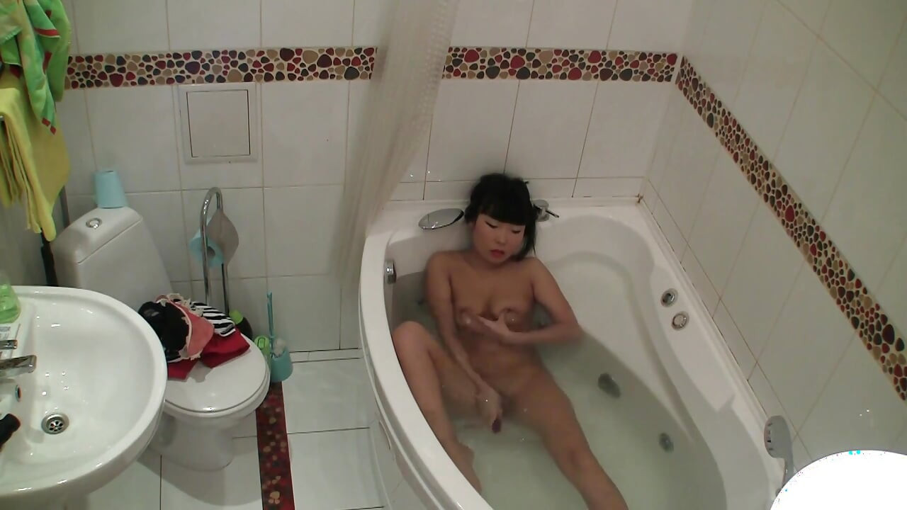Cute Asian Teen with Small Tits Takes a Hot Bath