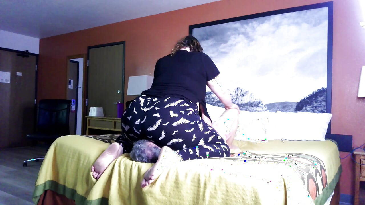 Shemale PAWG Facesitting And Fucking Wife