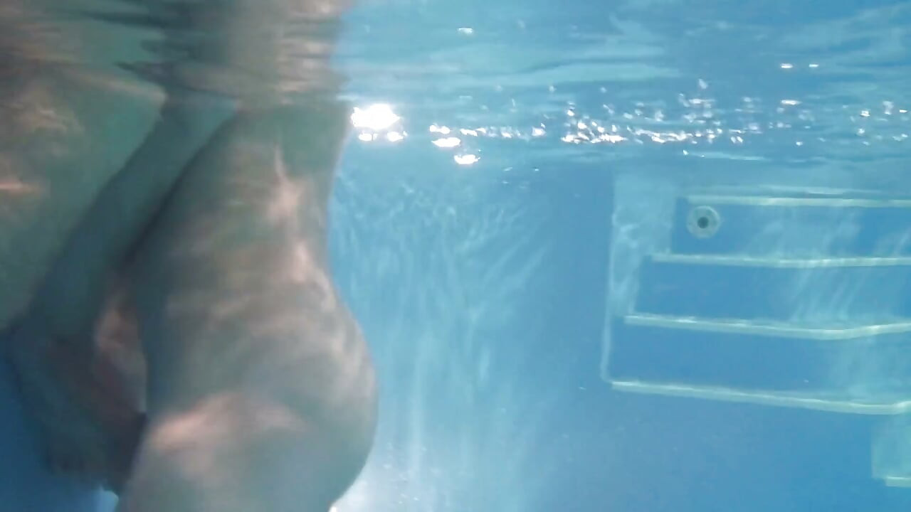 Eshby,Milano and Steele pleasure each other by the swimming pool