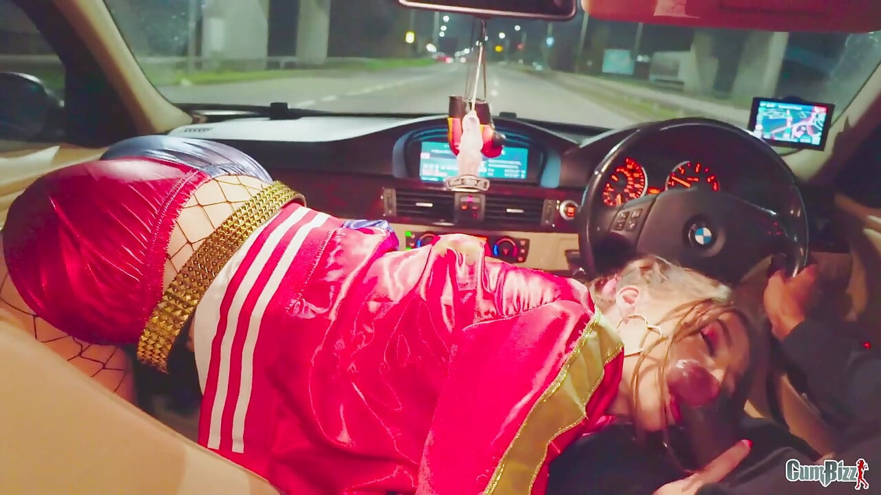 Litlle potwór tatusia kontra monstercock