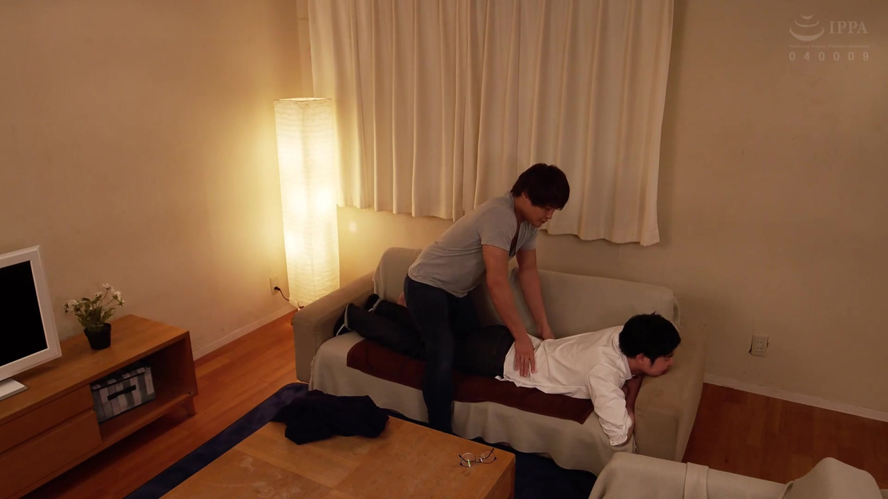 隣人のエステ師に性感開発され寝取られてしまったうちのJカップ美爆乳むっちり潮吹き妻