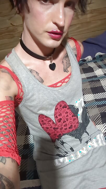 Femboy koji priča
