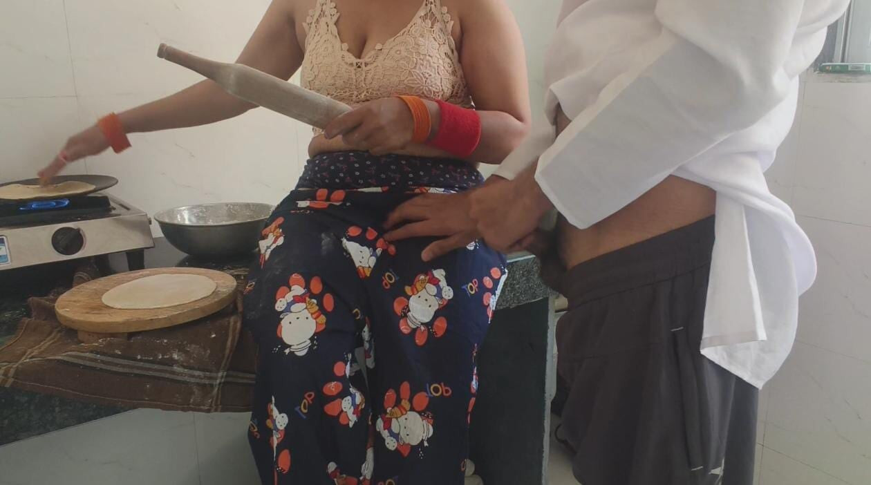 Jebao sam joj guzicu prvi put