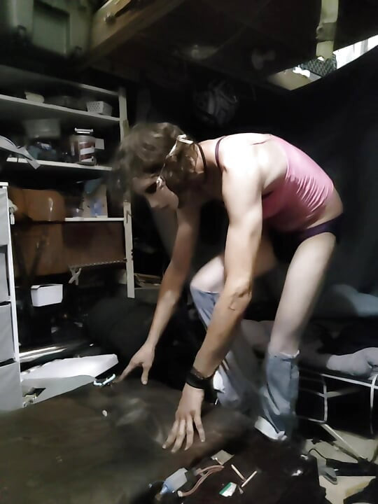Be om video for brusflaske, gul kjole, og å gå f. . k meg selv pluss sexy antrekk prøv tørre humping klær morsom striptease