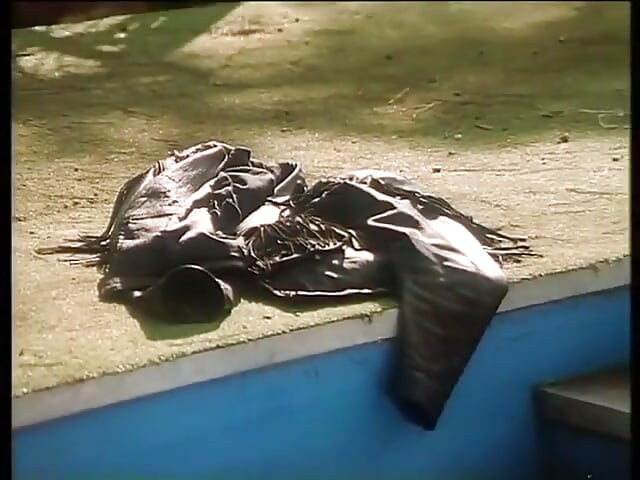 에바 오를로스키가 로코 시프레디와 섹스하다!!