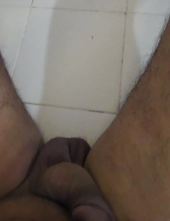 Pertunjukan pantat bahenol cewek hot ini!