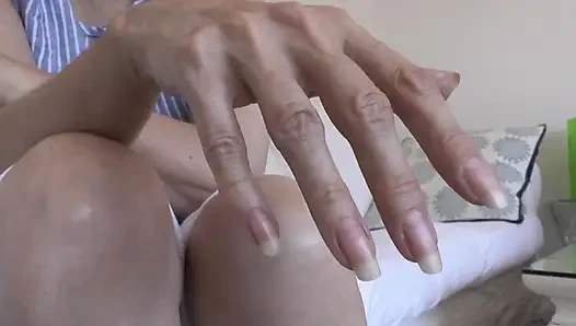 Elegant Summer Hands, Part 2 - Presented by Lady Victoria Valente