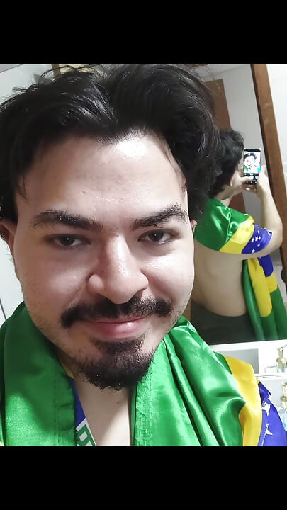Brasileña mariquita twink femboy